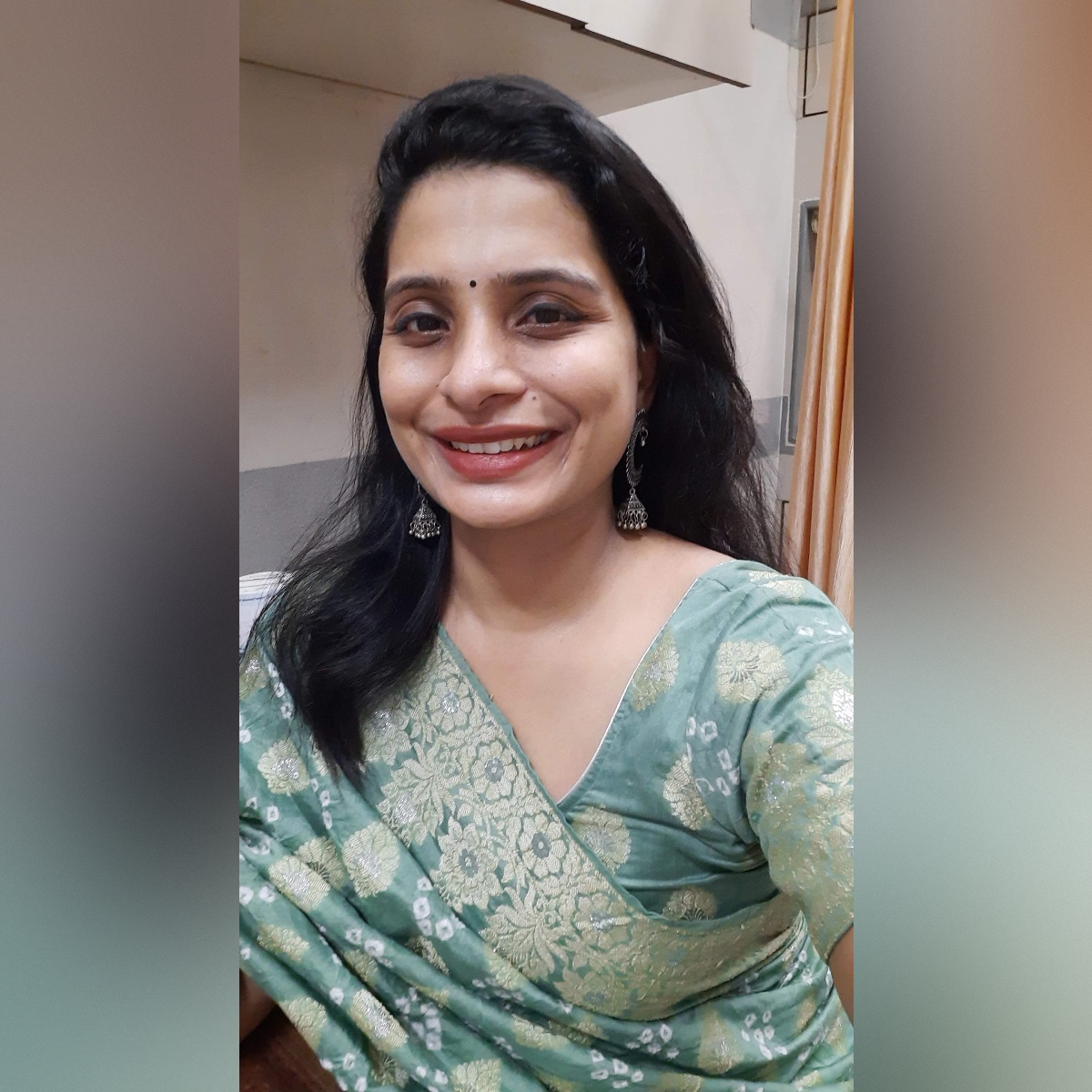 Dr. Vedashri Ghatbandhe