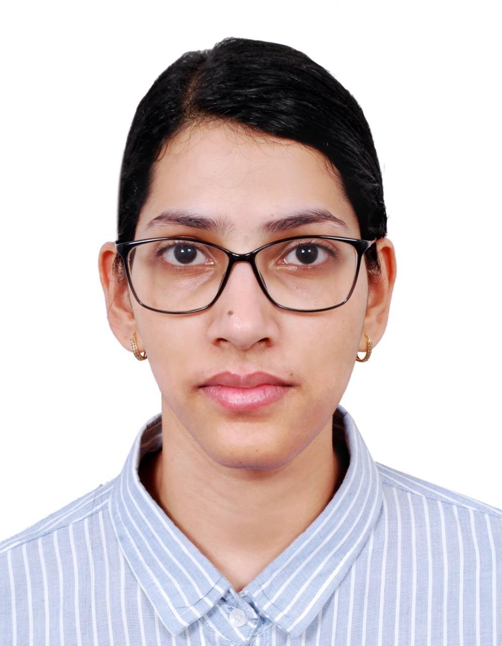 Dr Nalini Singh